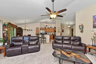 29306 River View Pkwy, Racine, WI 53105 - Photo 9