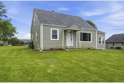 10110 S Shepard Ave, Oak Creek, WI 53154 - Photo 1