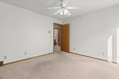 4206  Fox Hills Dr, Janesville, WI 53546 - Photo 29