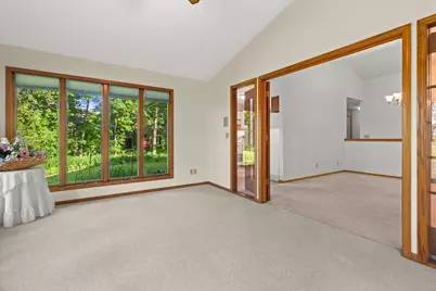 4206  Fox Hills Dr, Janesville, WI 53546 - Photo 9
