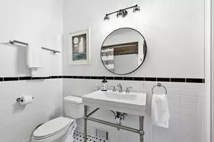 7022 W Clarke St, Wauwatosa, WI 53213 - Photo 23