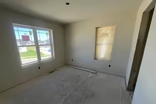 470 Limestone Ln, Slinger, WI 53086 - Photo 11