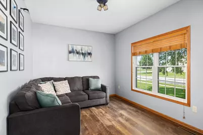 912  Silver Dr, Holmen, WI 54636 - Photo 13
