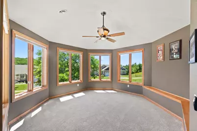 W314N352  Lara Ln #402, Delafield, WI 53018 - Photo 37