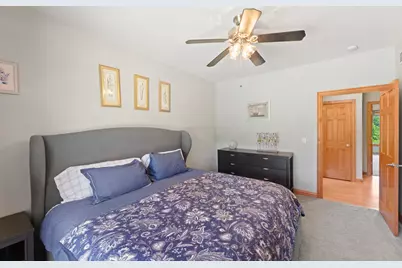 W314N352  Lara Ln #402, Delafield, WI 53018 - Photo 43
