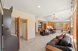 W314N352 Lara Ln, Delafield, WI 53018 - Photo 29
