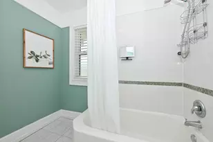 1915 N 53rd St, Milwaukee, WI 53208 - Photo 15