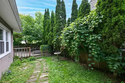 1915 N 53rd St, Milwaukee, WI 53208 - Photo 23