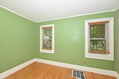 1915 N 53rd St, Milwaukee, WI 53208 - Photo 21