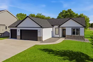 1291 Carolyn Blvd, Mayville, WI 53050 - Photo 1