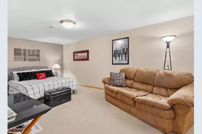 2226  Fairfield Ln, Plymouth, WI 53073 - Photo 41