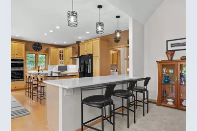 2226  Fairfield Ln, Plymouth, WI 53073 - Photo 15