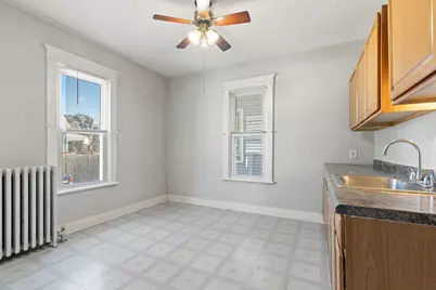 1822 W Rogers St, Milwaukee, WI 53204 - Photo 9