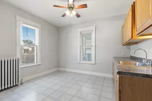 1822 W Rogers St, Milwaukee, WI 53204 - Photo 9