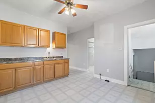 1822 W Rogers St, Milwaukee, WI 53204 - Photo 7