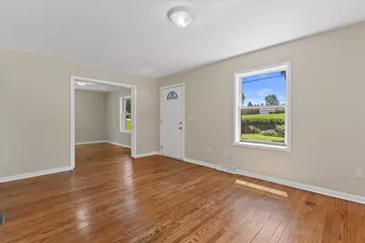 340  Old Green Bay Rd, Somers, WI 53144 - Photo 17