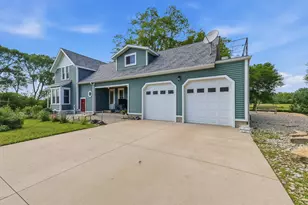 N6934 High Point Rd, Oak Grove, WI 53916 - Photo 25