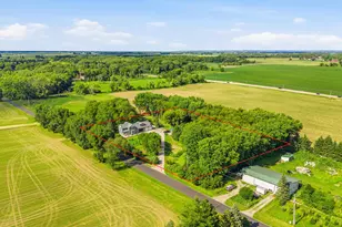 N6934 High Point Rd, Oak Grove, WI 53916 - Photo 39