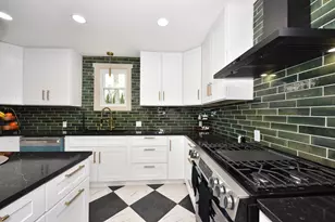 926 N 60th St, Milwaukee, WI 53213 - Photo 17