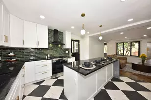 926 N 60th St, Milwaukee, WI 53213 - Photo 15