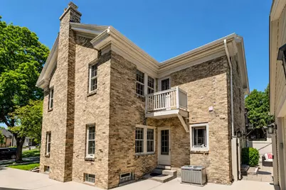 5062 N Larkin St, Whitefish Bay, WI 53217 - Photo 23