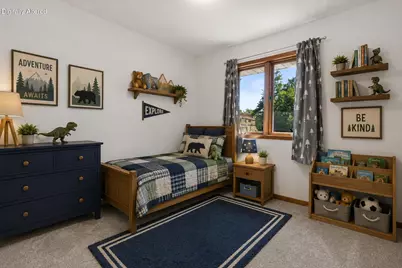 1415 S 167th St, New Berlin, WI 53151 - Photo 21