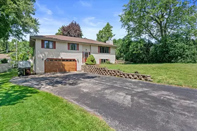 1415 S 167th St, New Berlin, WI 53151 - Photo 41