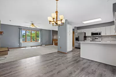 1415 S 167th St, New Berlin, WI 53151 - Photo 11