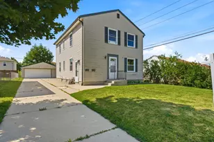 4837 W Lynndale Ave, Milwaukee, WI 53220 - Photo 5