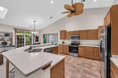 6408  Merganser Dr, Racine, WI 53406 - Photo 23