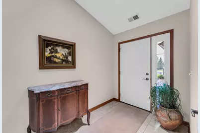 6408  Merganser Dr, Racine, WI 53406 - Photo 7