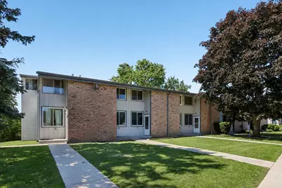 1444  Big Bend Rd #C, Waukesha, WI 53189 - Photo 1