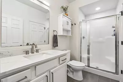 N16W26539  Tall Reeds Ln #A, Pewaukee, WI 53072 - Photo 15
