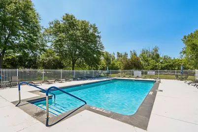 N16W26539  Tall Reeds Ln #A, Pewaukee, WI 53072 - Photo 19