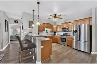 985  Hastings Ct #101, Racine, WI 53406 - Photo 9