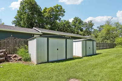 2107  Haegele Dr, Twin Lakes, WI 53181 - Photo 31