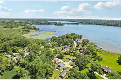 2107  Haegele Dr, Twin Lakes, WI 53181 - Photo 3