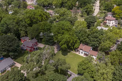 346  High St, Pewaukee, WI 53072 - Photo 19