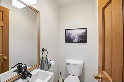 1019 S Sixth St, De Pere, WI 54115 - Photo 17