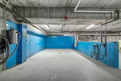 1300 N Prospect Ave #420, Milwaukee, WI 53202 - Photo 33