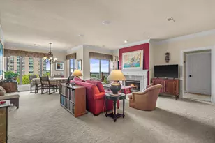 1300 N Prospect Ave, Milwaukee, WI 53202 - Photo 9