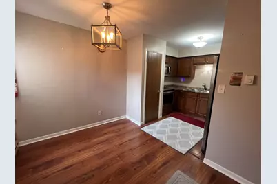 4615 S Woodland Dr, Greenfield, WI 53220 - Photo 7