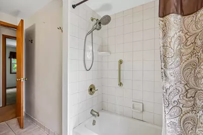 W173N8514  Robert Ave, Menomonee Falls, WI 53051 - Photo 37