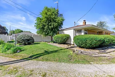 7915  45th Ave, Kenosha, WI 53142 - Photo 21