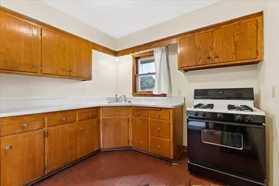 7915  45th Ave, Kenosha, WI 53142 - Photo 9