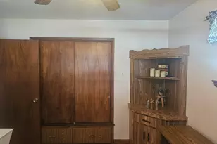 1714 Madison St, Manitowoc, WI 54220 - Photo 21