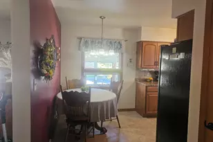 1714 Madison St, Manitowoc, WI 54220 - Photo 5