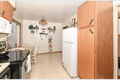 3948 E Underwood Ave, Cudahy, WI 53110 - Photo 17
