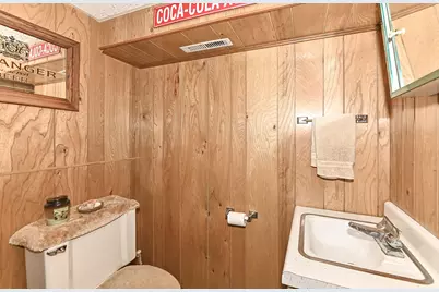 3948 E Underwood Ave, Cudahy, WI 53110 - Photo 31