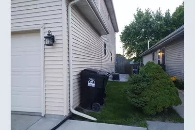 2024  Grove Ave, Racine, WI 53405 - Photo 61